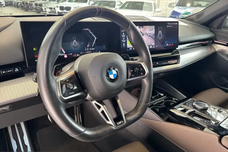 BMW 520 (Seria 5) din 2024 cu 43.471 km - oferta BMW258847 - foto 19