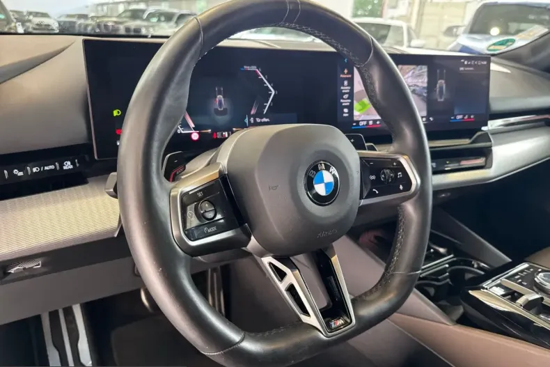 BMW 520 (Seria 5) din 2024 cu 43.471 km - oferta BMW258847 - foto 20