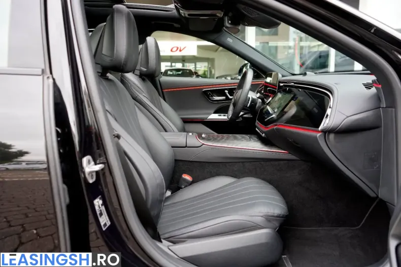 Mercedes-Benz E 300 (Clasa E) din 2024 cu 14.700 km - oferta MER258848 - foto 10