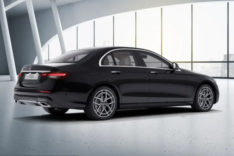 Mercedes-Benz E 300 (Clasa E) din 2021 cu 93.934 km - oferta MER258853 - foto 9