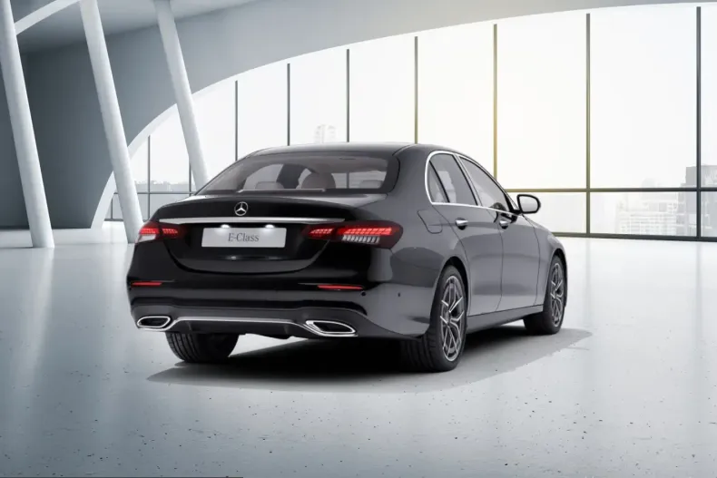 Mercedes-Benz E 300 (Clasa E) din 2021 cu 93.934 km - oferta MER258853 - foto 10