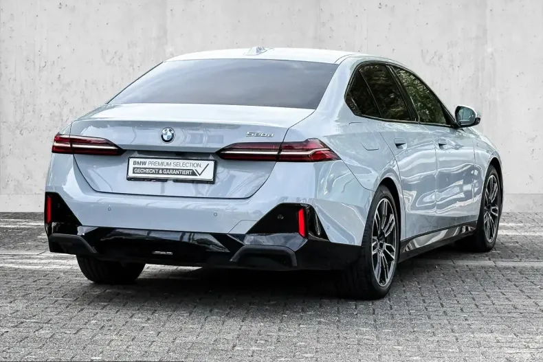 BMW 520 (Seria 5) din 2023 cu 48.530 km - oferta BMW258854 - foto 2