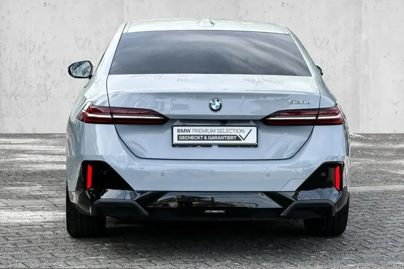 BMW 520 (Seria 5) din 2023 cu 48.530 km - oferta BMW258854 - foto 3