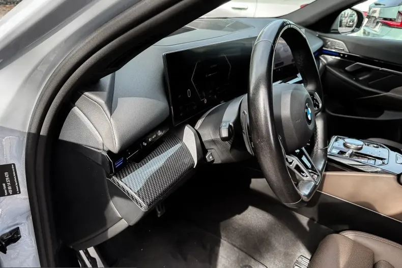 BMW 520 (Seria 5) din 2023 cu 48.530 km - oferta BMW258854 - foto 18
