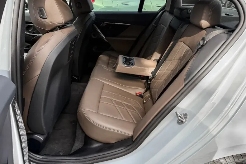 BMW 520 (Seria 5) din 2023 cu 48.530 km - oferta BMW258854 - foto 21