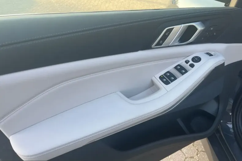 BMW X5 (Seria X) din 2023 cu 82.700 km - oferta BMW258857 - foto 24