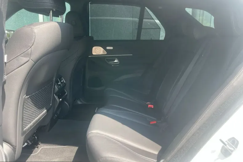 Mercedes-Benz GLE 400 (Clasa GLE) din 2025 cu 13.598 km - oferta MER258864 - foto 11