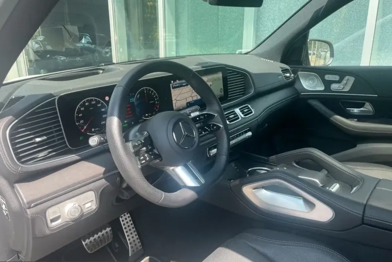 Mercedes-Benz GLE 400 (Clasa GLE) din 2025 cu 13.598 km - oferta MER258864 - foto 17