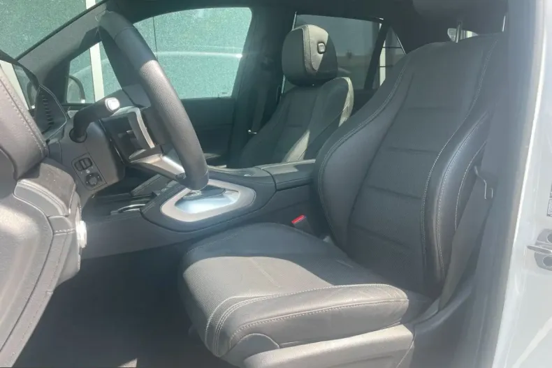 Mercedes-Benz GLE 400 (Clasa GLE) din 2025 cu 13.598 km - oferta MER258864 - foto 20