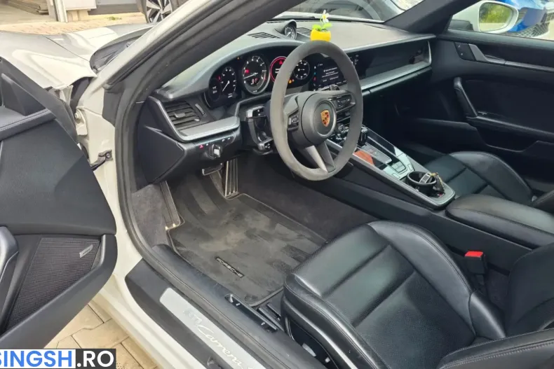 Porsche 992 din 2022 cu 26.000 km - oferta POR258888 - foto 9