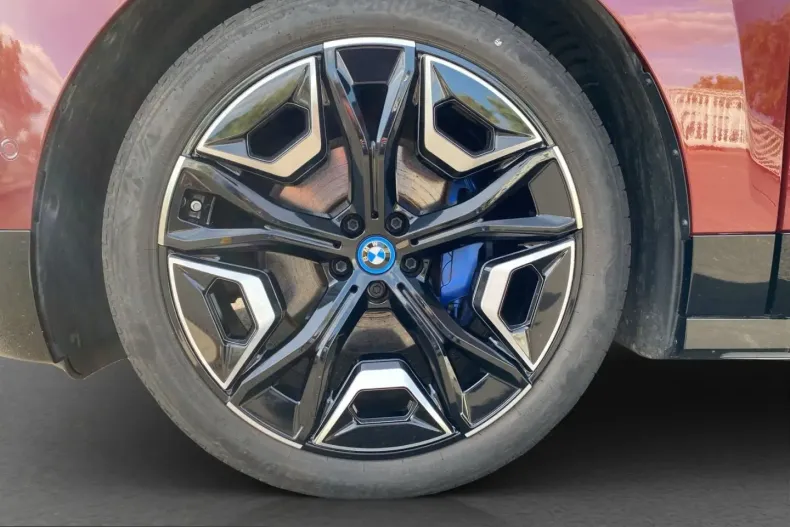 BMW iX din 2023 cu 63.908 km - oferta BMW258894 - foto 14