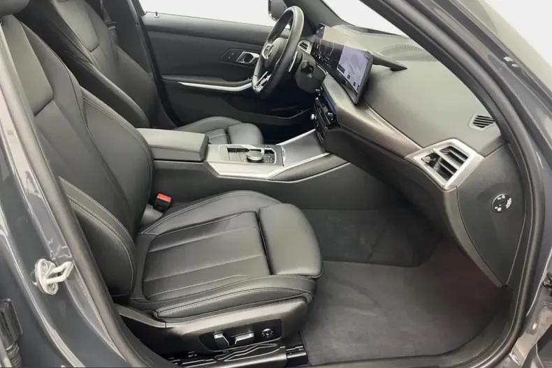 BMW 320 (Seria 3) din 2024 cu 31.000 km - oferta BMW258896 - foto 10