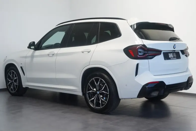 BMW X3 (Seria X) din 2024 cu 31.274 km - oferta BMW258897 - foto 2