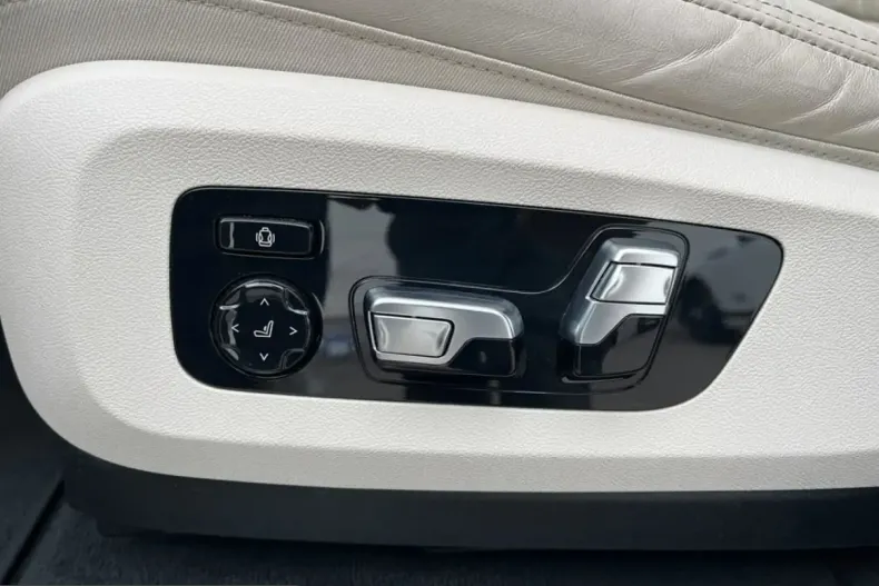 BMW X7 (Seria X) din 2023 cu 47.000 km - oferta BMW258898 - foto 18