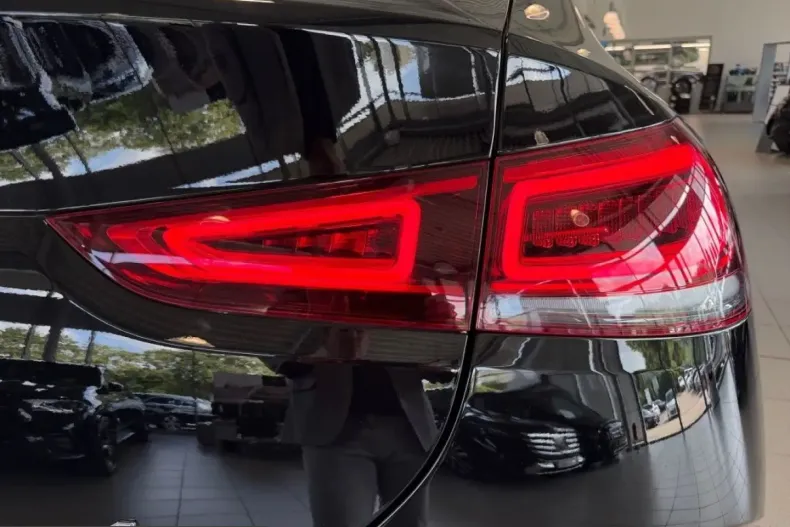 Mercedes-Benz GLE 350 (Clasa GLE) din 2023 cu 62.100 km - oferta MER258900 - foto 15