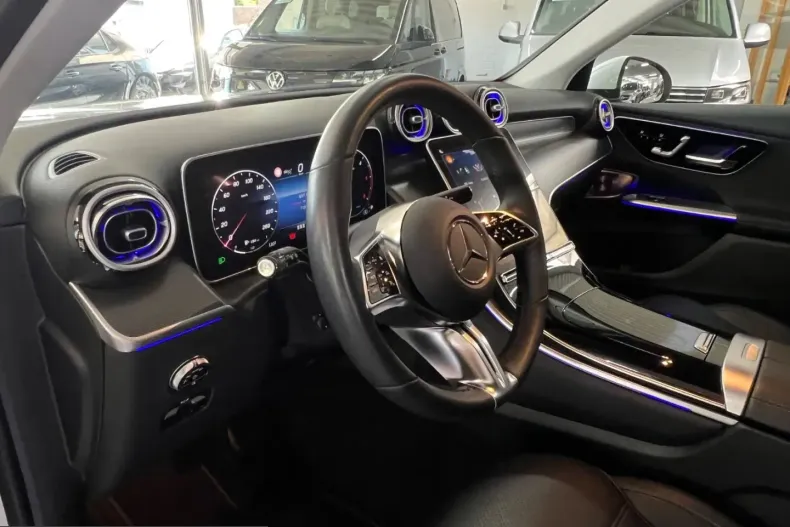 Mercedes-Benz GLC 220 (Clasa GLC) din 2023 cu 71.690 km - oferta MER258907 - foto 22