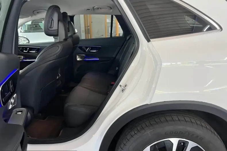 Mercedes-Benz GLC 220 (Clasa GLC) din 2023 cu 71.690 km - oferta MER258907 - foto 25