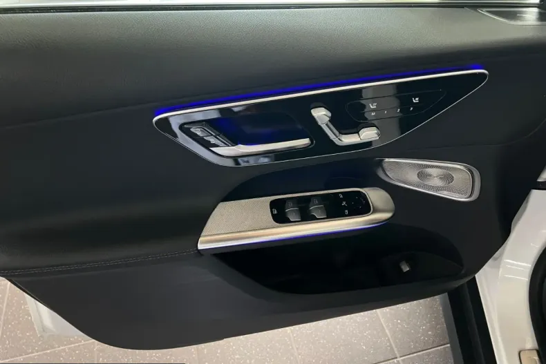 Mercedes-Benz GLC 220 (Clasa GLC) din 2023 cu 71.690 km - oferta MER258907 - foto 35