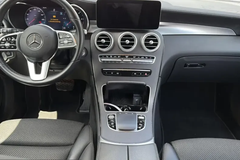 Mercedes-Benz GLC 300 (Clasa GLC) din 2021 cu 69.144 km - oferta MER258909 - foto 16