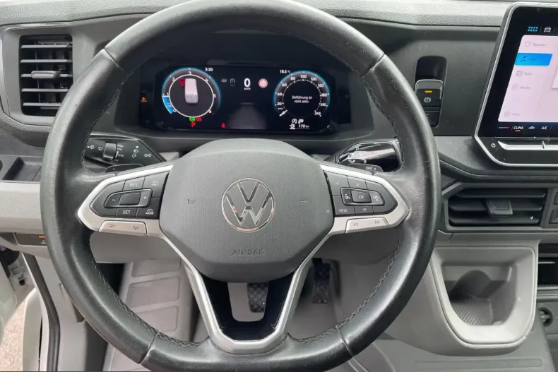 Volkswagen Crafter din 2025 cu 25.000 km - oferta VOL258913 - foto 9