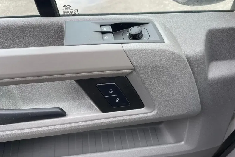 Volkswagen Crafter din 2025 cu 25.000 km - oferta VOL258913 - foto 25