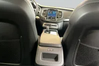 Volvo XC90 din 2024 cu 24.088 km - oferta VOL258914 - foto 14