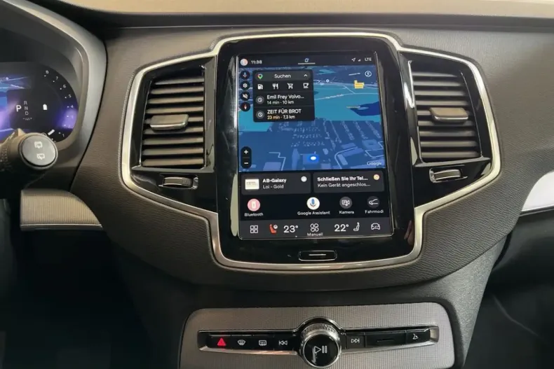 Volvo XC90 din 2024 cu 24.088 km - oferta VOL258914 - foto 18