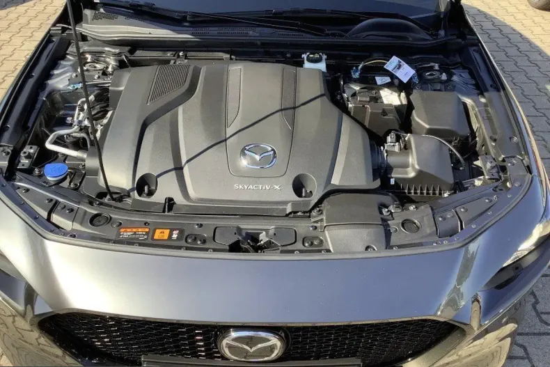 Mazda 3 din 2025 cu 12.424 km - oferta MAZ258915 - foto 23