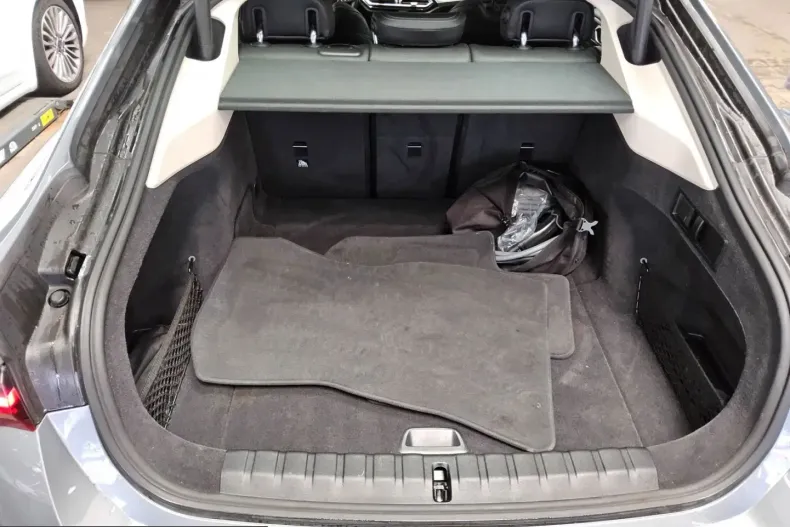 BMW i4 (Seria 4) din 2023 cu 110.368 km - oferta BMW258919 - foto 12