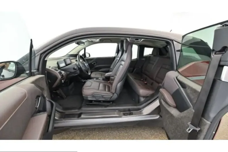 BMW i3 din 2022 cu 53.945 km - oferta BMW258921 - foto 5