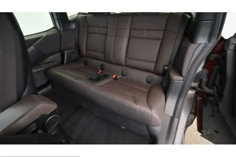 BMW i3 din 2022 cu 53.945 km - oferta BMW258921 - foto 34