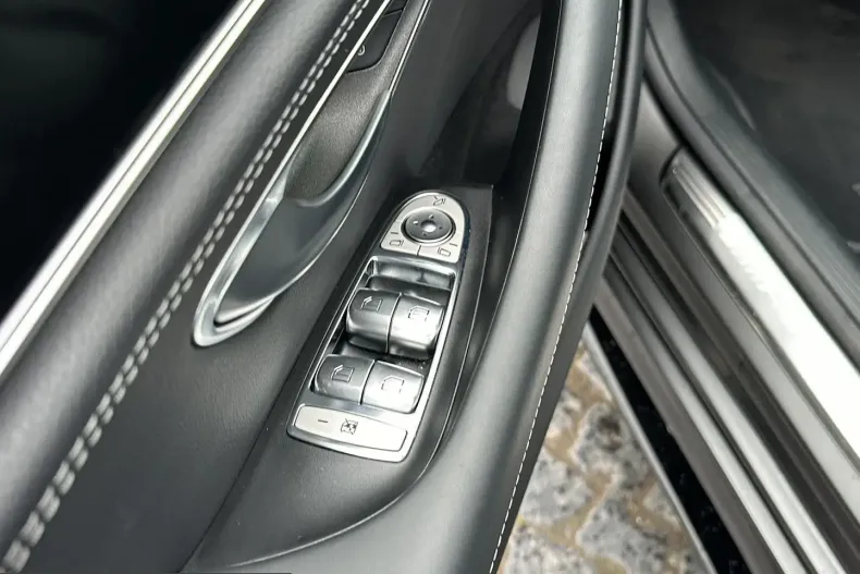 Mercedes-Benz AMG GT (Clasa GT) din 2024 cu 30.000 km - oferta MER258927 - foto 10