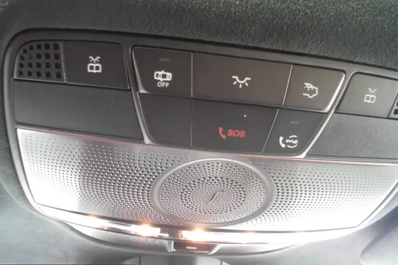 Mercedes-Benz G 63 AMG (Clasa G) din 2022 cu 30.000 km - oferta MER258933 - foto 9