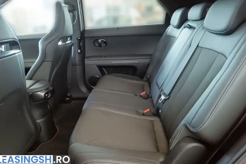 Hyundai IONIQ 5 din 2025 cu 9.420 km - oferta HYU258946 - foto 9
