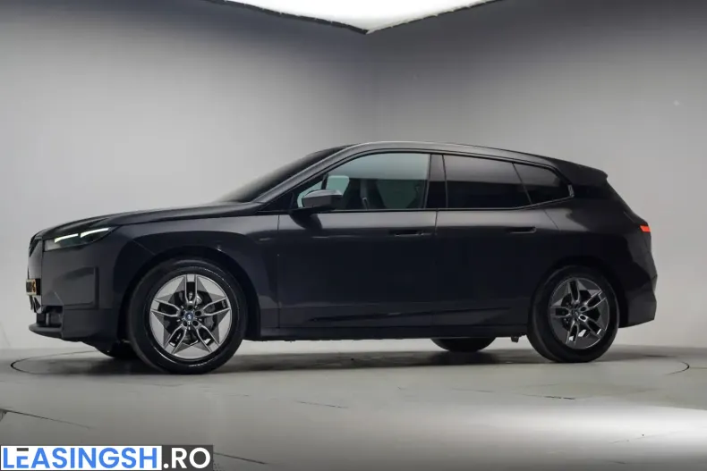 BMW iX din 2022 cu 121.589 km - oferta BMW258950 - foto 3