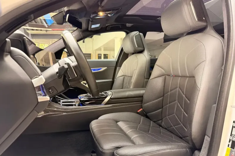 BMW i7 (Seria 7) din 2023 cu 84.000 km - oferta BMW258953 - foto 14