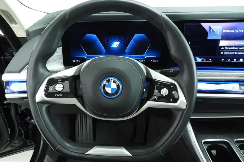 BMW i7 (Seria 7) din 2023 cu 112.000 km - oferta BMW258955 - foto 7