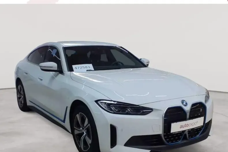 BMW i4 (Seria 4) din 2023 cu 96.648 km - oferta BMW258960 - foto 2