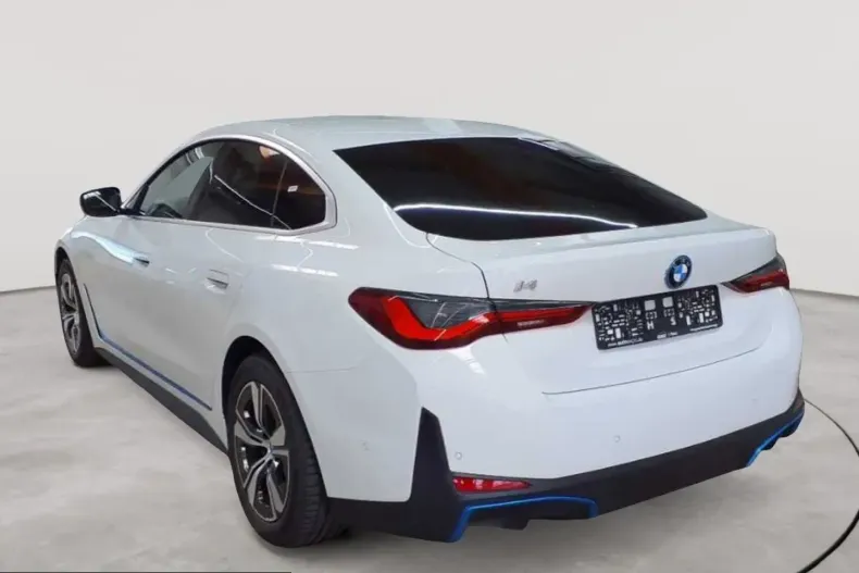 BMW i4 (Seria 4) din 2023 cu 96.648 km - oferta BMW258960 - foto 5