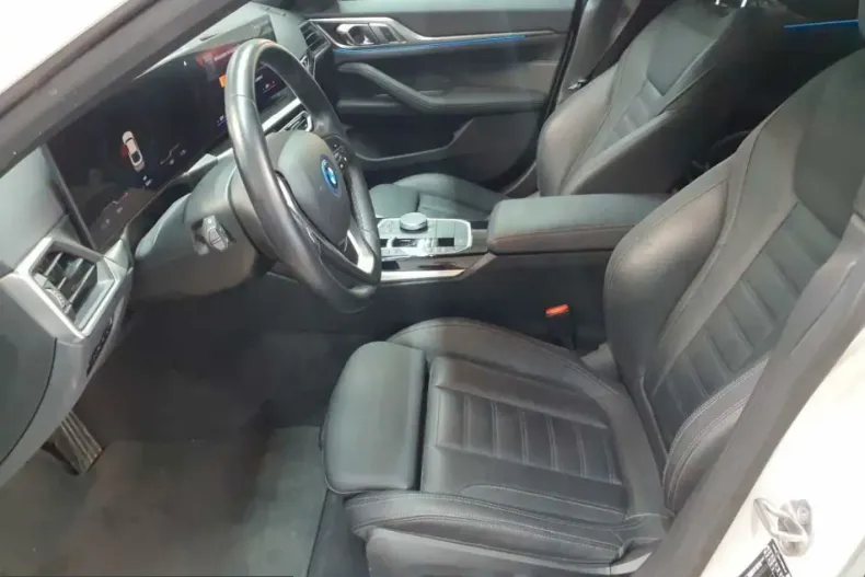BMW i4 (Seria 4) din 2023 cu 96.648 km - oferta BMW258960 - foto 8