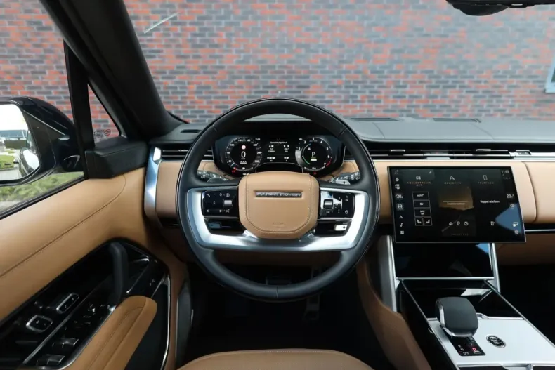 Land Rover Range Rover din 2025 cu 3.875 km - oferta LAN258971 - foto 34