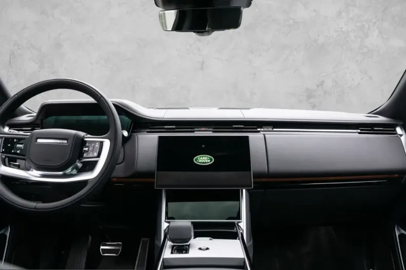 Land Rover Range Rover din 2025 cu 4.627 km - oferta LAN258974 - foto 4