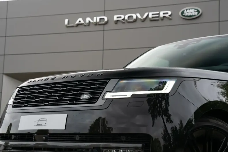 Land Rover Range Rover din 2025 cu 4.627 km - oferta LAN258974 - foto 12