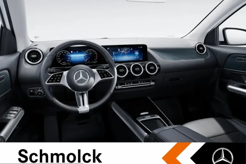 Mercedes-Benz GLA 180 (Clasa GLA) din 2024 cu 10.500 km - oferta MER258980 - foto 9