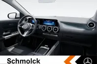Mercedes-Benz GLA 180 (Clasa GLA) din 2024 cu 10.500 km - oferta MER258980 - foto 10