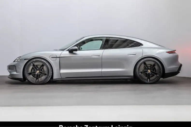 Porsche Taycan din 2024 cu 4.872 km - oferta POR258986 - foto 2