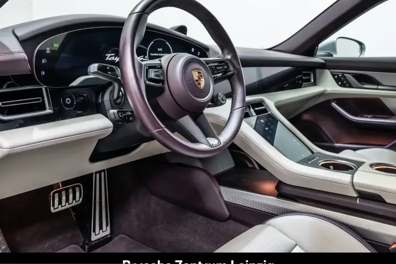 Porsche Taycan din 2024 cu 4.872 km - oferta POR258986 - foto 15