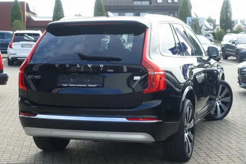 Volvo XC90 din 2022 cu 66.750 km - oferta VOL258997 - foto 2