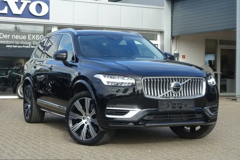 Volvo XC90 din 2022 cu 66.750 km - oferta VOL258997 - foto 3
