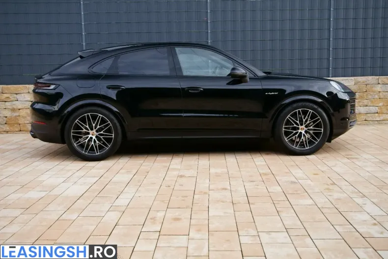 Porsche Cayenne din 2025 cu 17.999 km - oferta POR259010 - foto 2